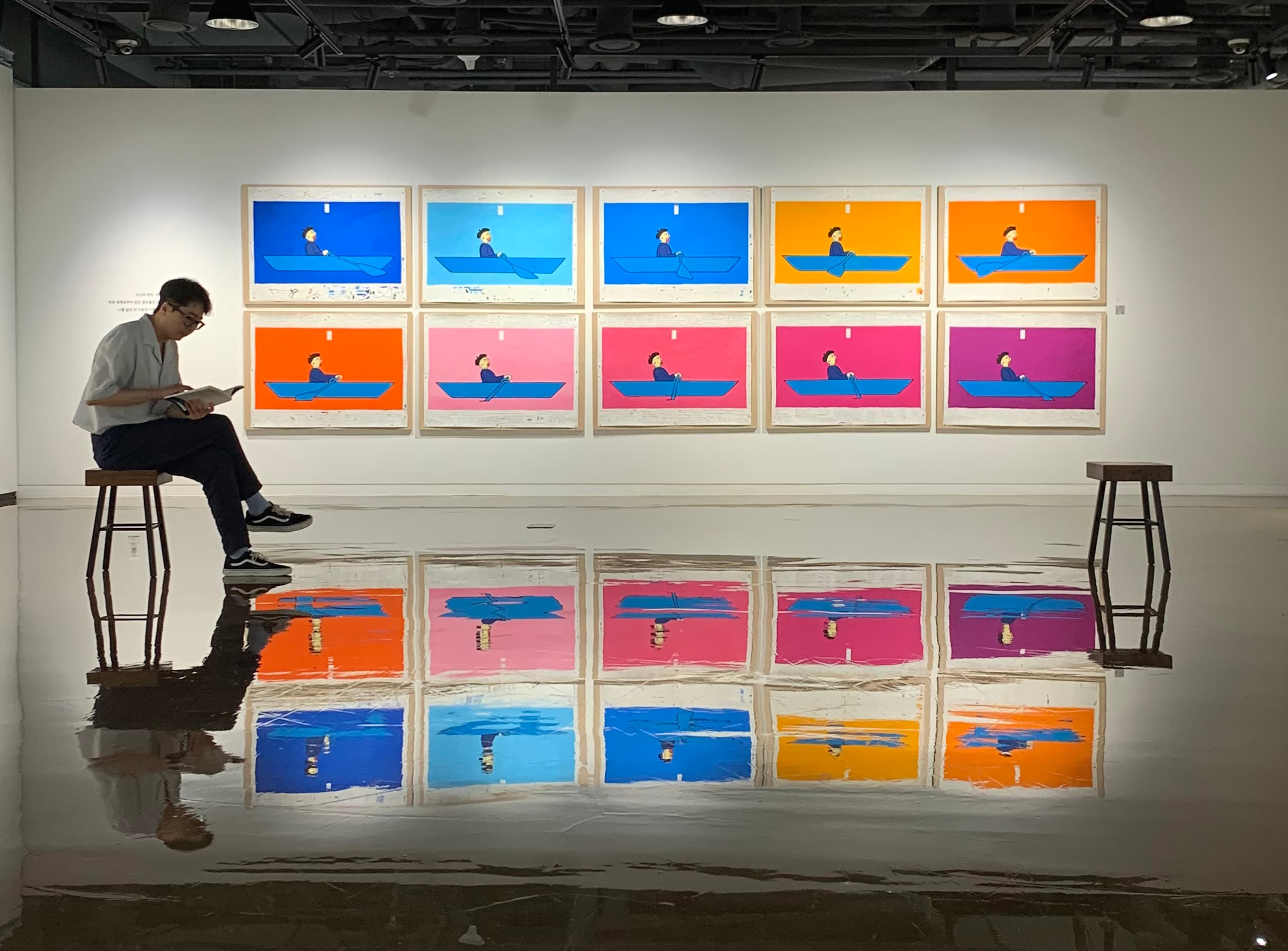 알베르 키위: 몰입과 정체성을 탐구하는 시각 예술가