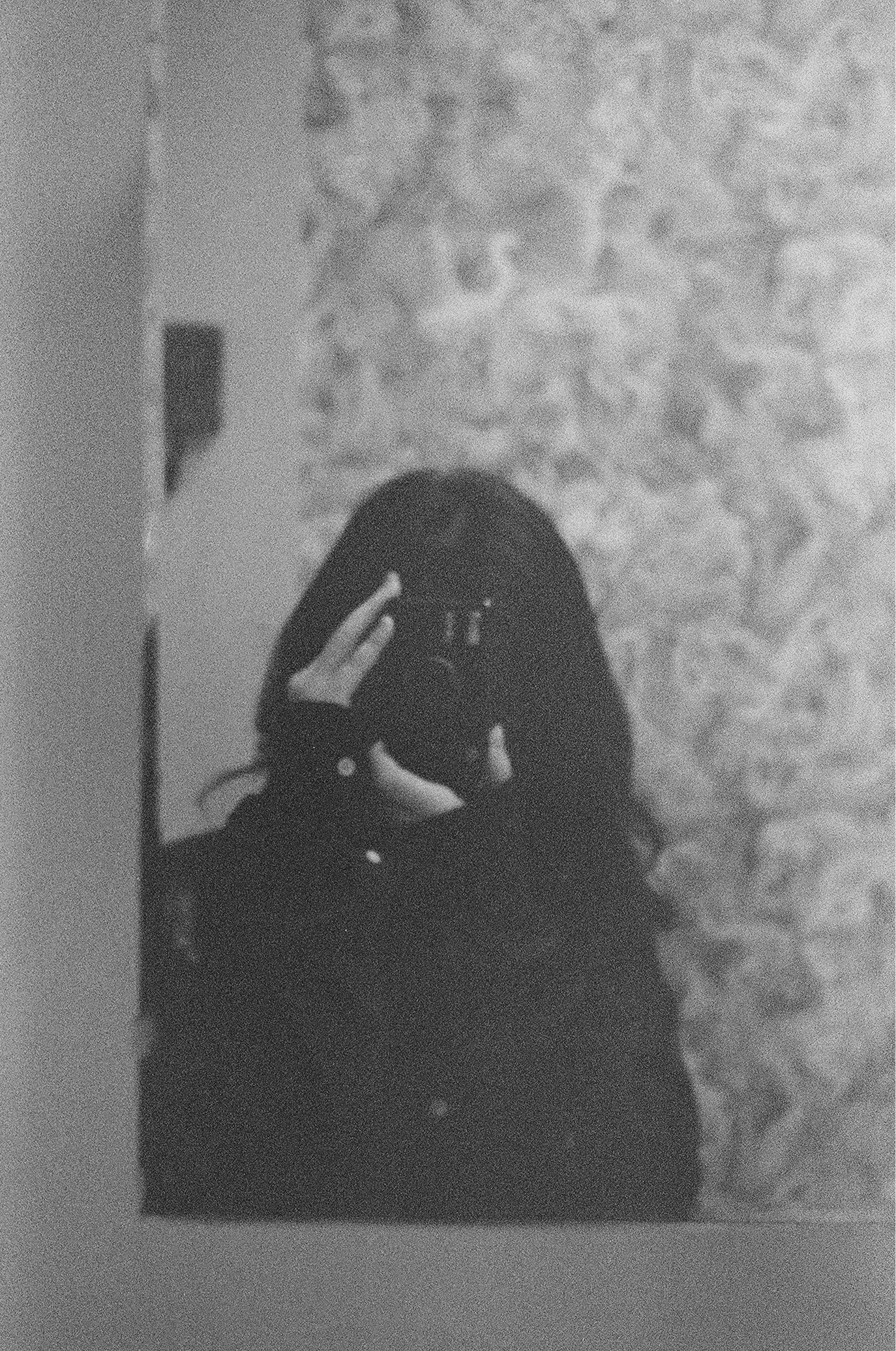 빛과 어둠의 경계를 탐구하는 사진 작가, Shannon