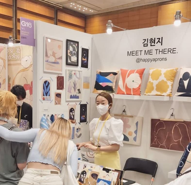 자연과 감정의 조화: 김현지 작가의 감성 추상 아트